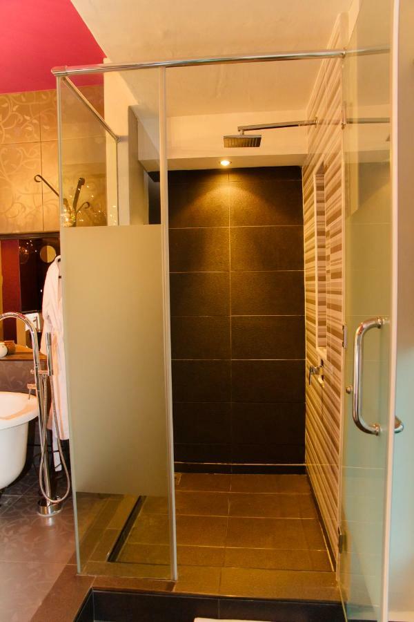 Bliss Boutique Hotel Johor Bahru Exterior foto